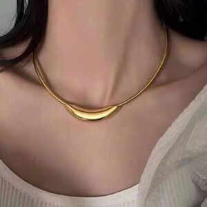 Minimalist gold necklace M1057